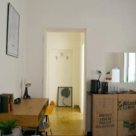 Апартаменти A Jump Into Lugano' Society *