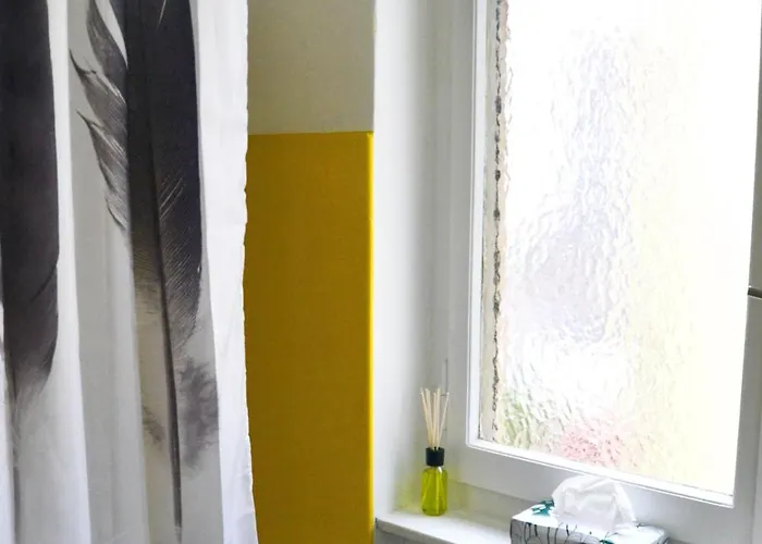 A Jump Into Lugano' Society Lugano