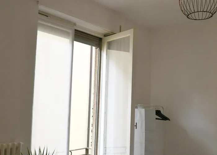 A Jump Into Lugano' Society Lugano